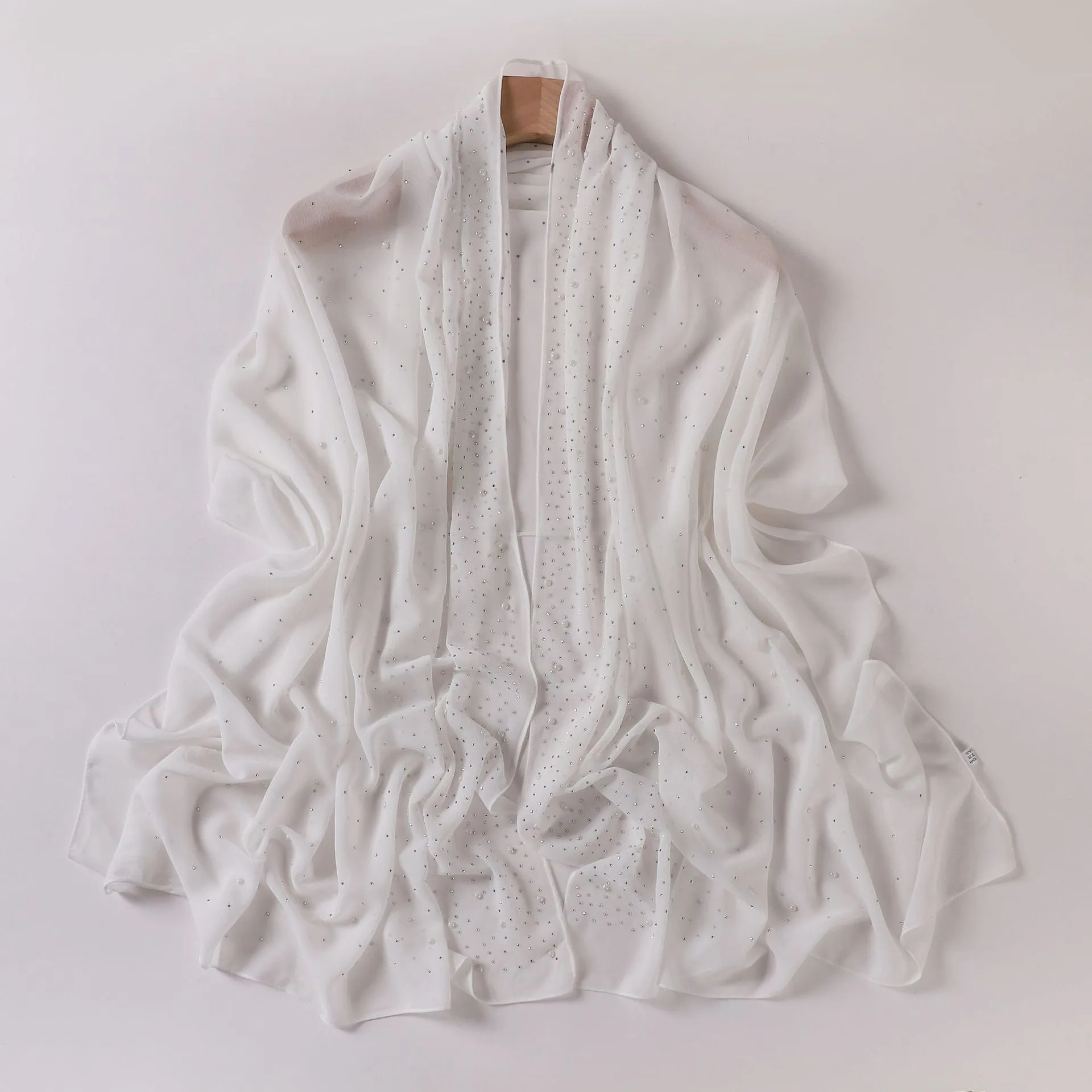 20240406  Pearl chiffon ceramic starry diamond long scarf Hui scarf Middle East Malay headscarf