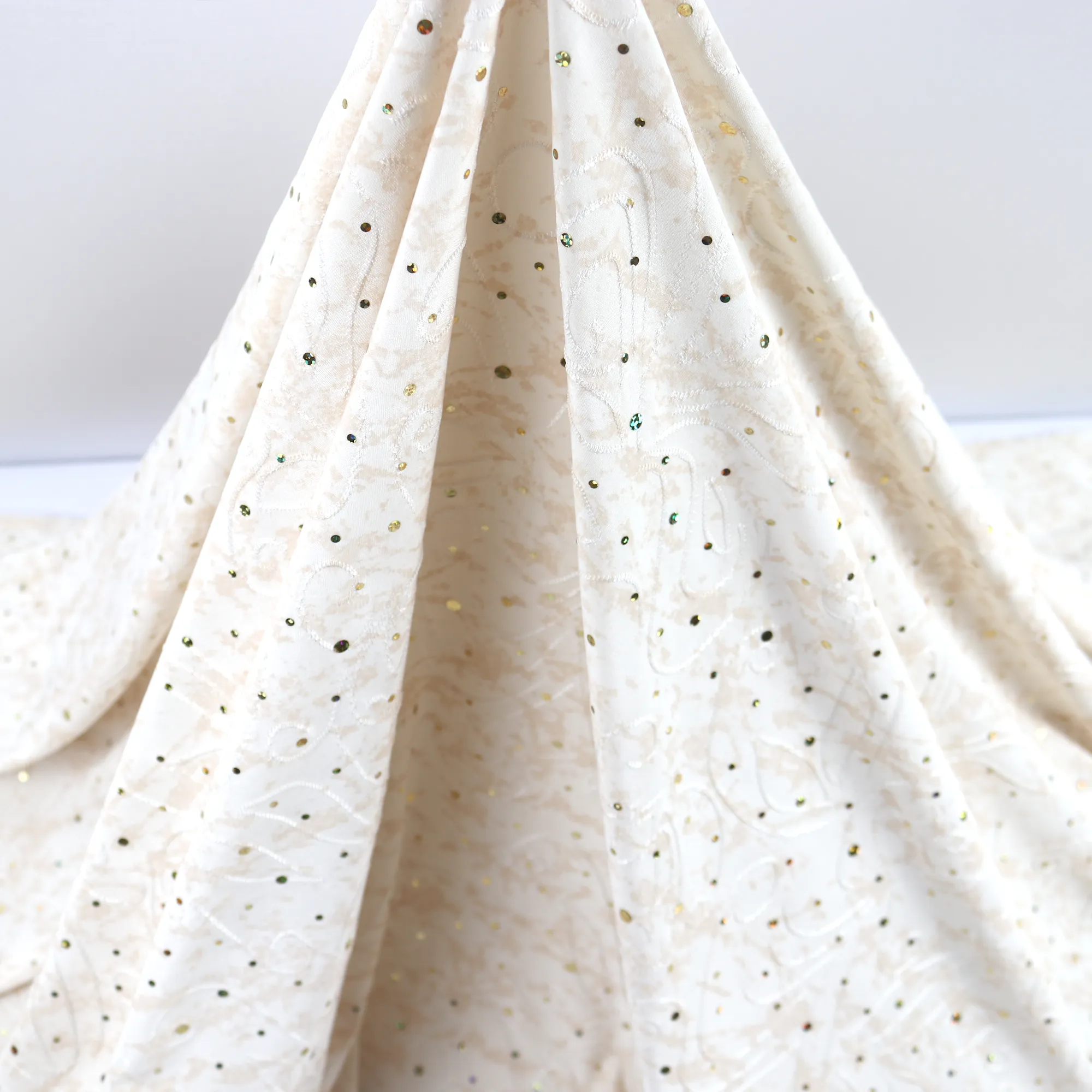 58-60" 2-color Speckled Design Polyester Single Spandex Knit Jacquard Fabric with Spangles by the Yard