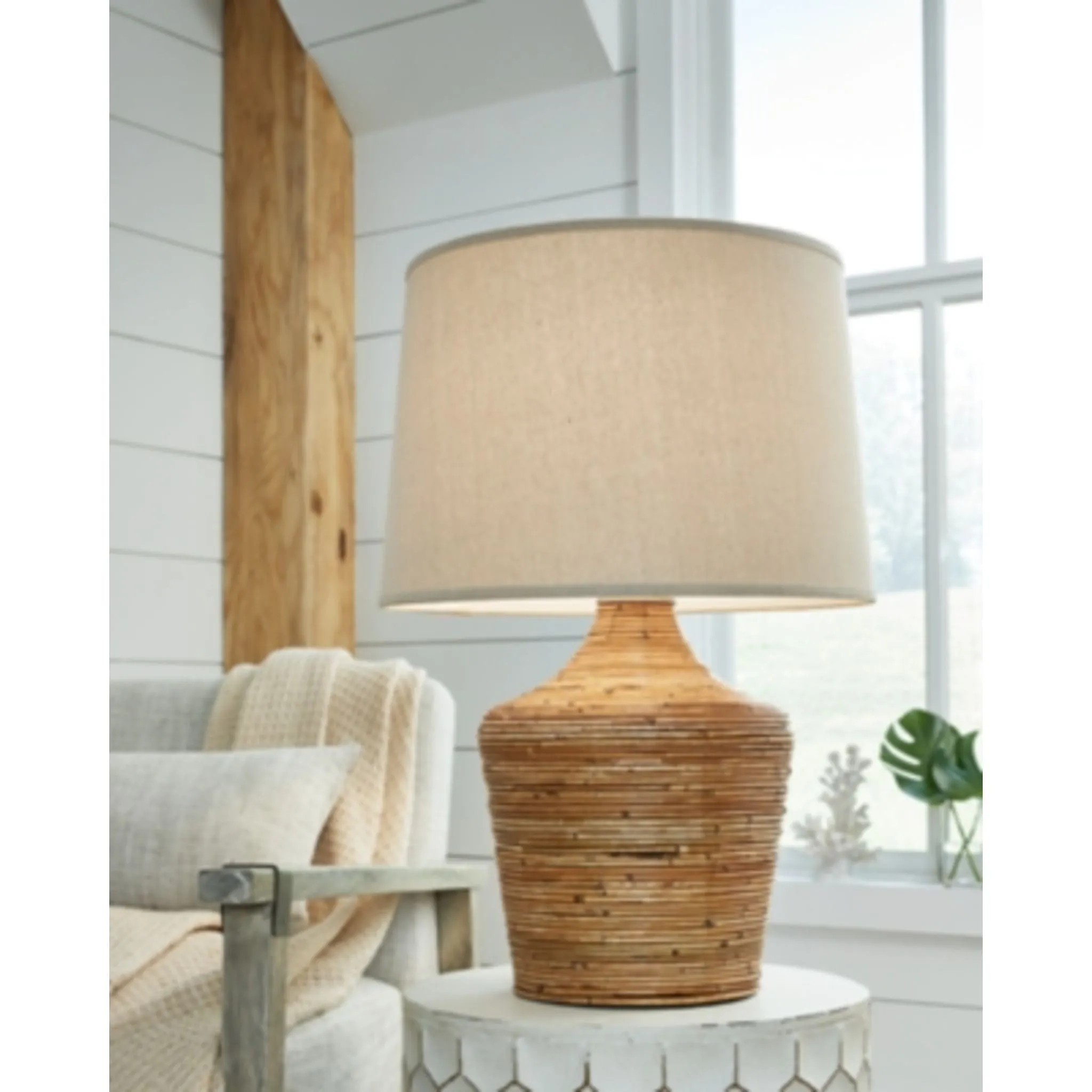 Kerrus Table Lamp (Single)